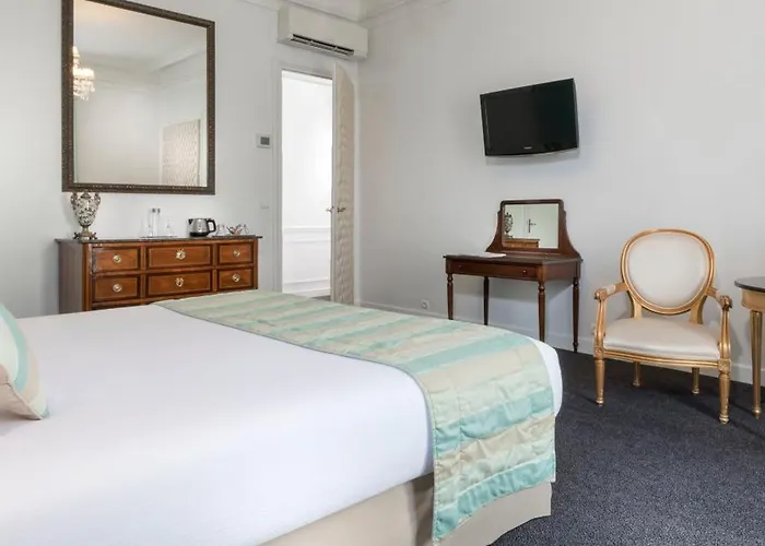 Claridge Hotel Paříž