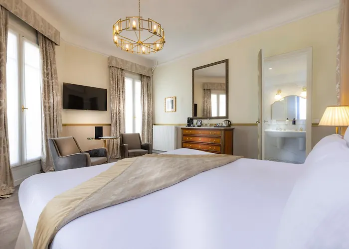 Claridge 4*