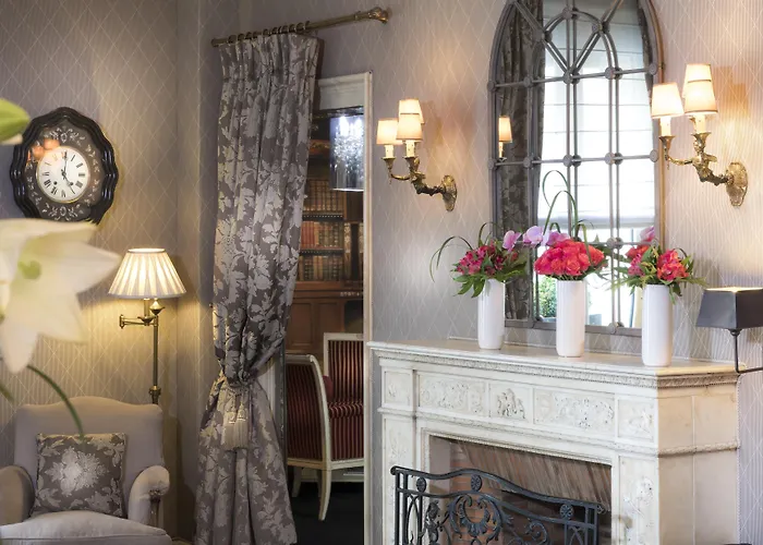 Claridge Hotel