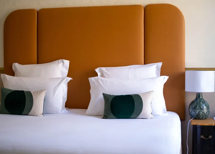 Claridge 4* Paříž