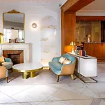 Claridge 4*