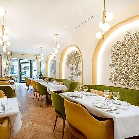 Hotel Claridge 4*
