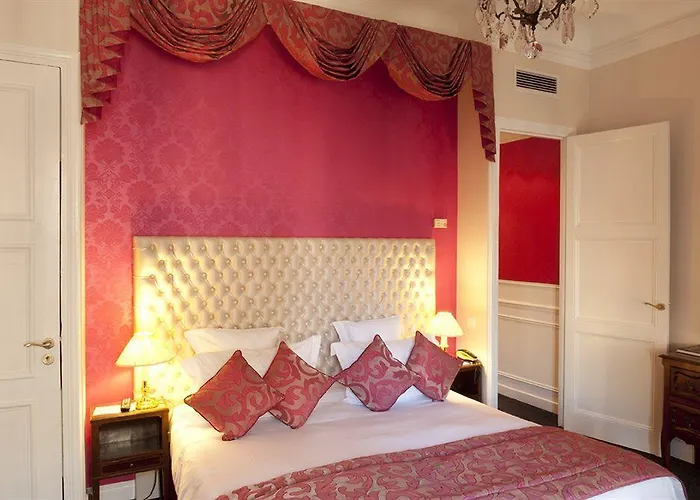 Отель Claridge Париж