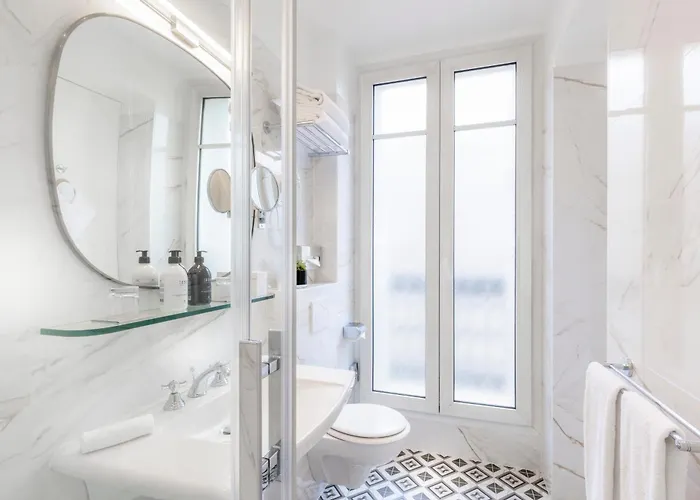 Claridge Отель Париж