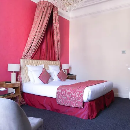 Claridge 4*