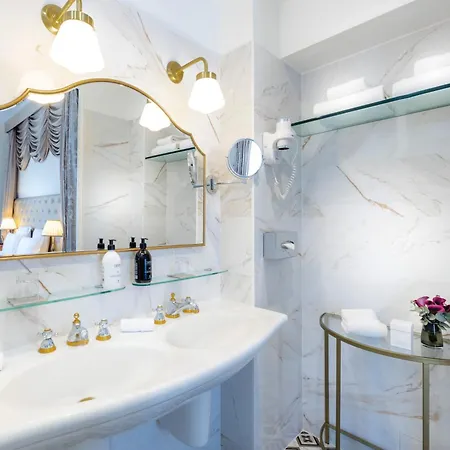 Claridge 4*