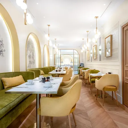Hotel Claridge 4*