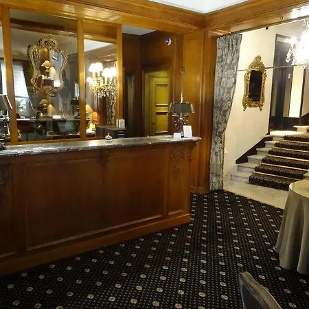 Claridge 4* París